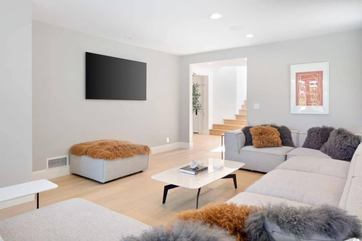 Balmain Manor By Awhile Ferienhaus